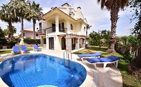 Villa Phoenix